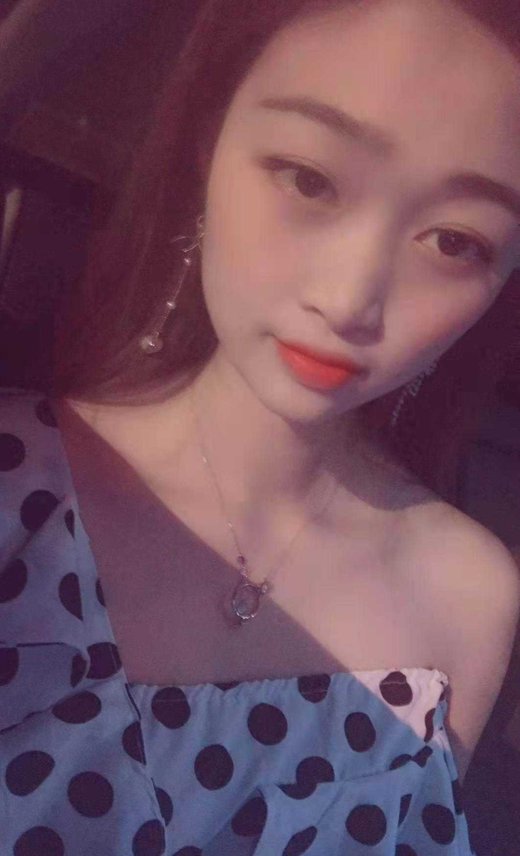 高挑的民治小桃